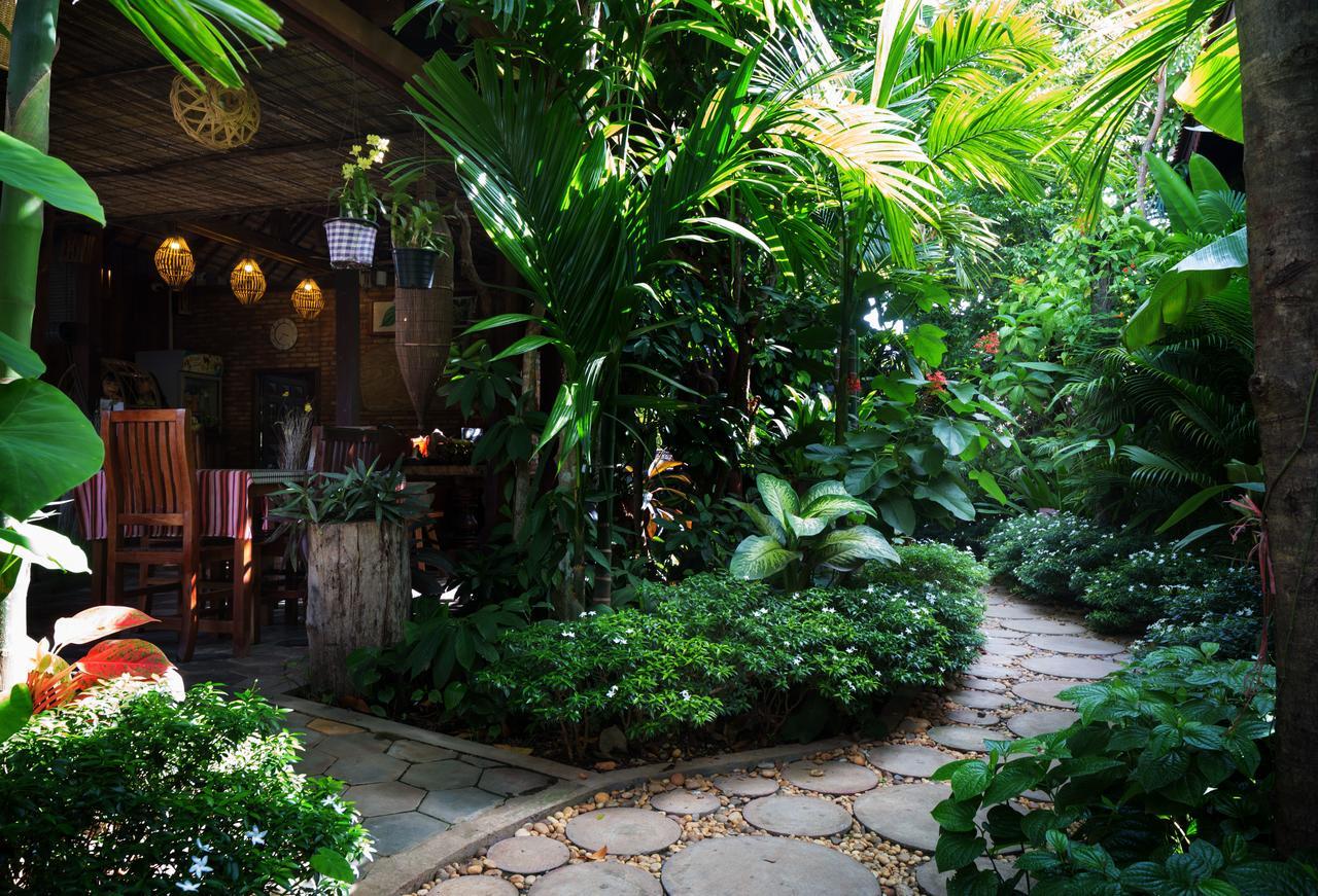 Malu Khmer Villa Сіємреап Екстер'єр фото